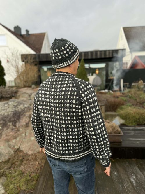 Hovedbilde Lue til Is-genser (oppskrift)