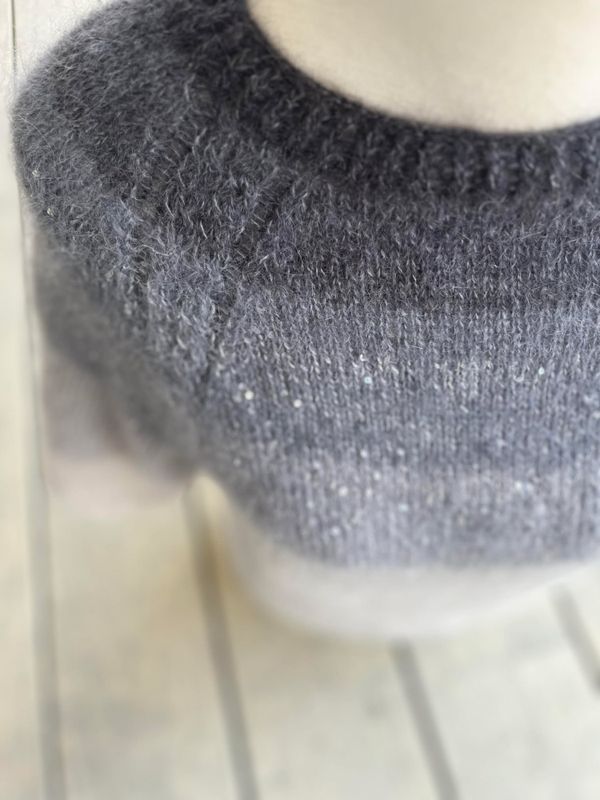 Glitre-genser (strikkepakke)
