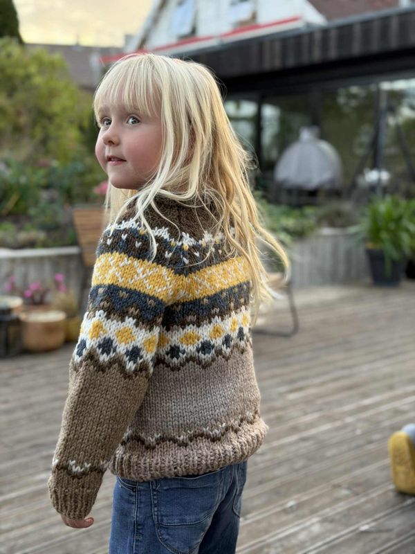 Helgholm-genser (oppskrift)