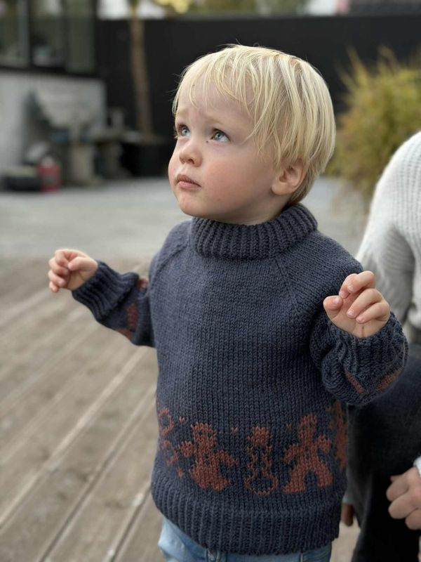 Pebberkage-genser (strikkepakke)