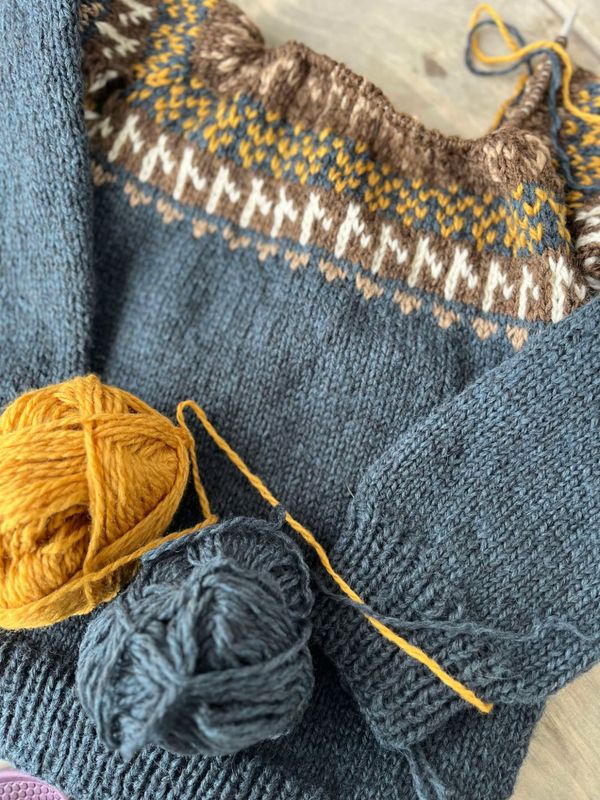 Logr sweater (pattern)