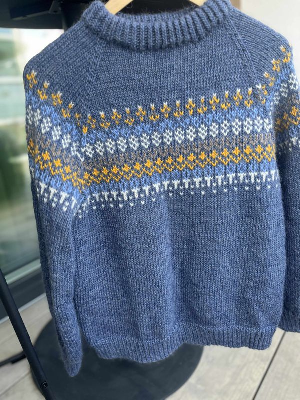 Knarvikholm sweater
