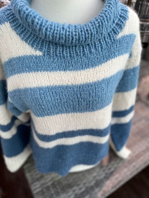 Hovedbilde Stripegenser (strikkepakke)